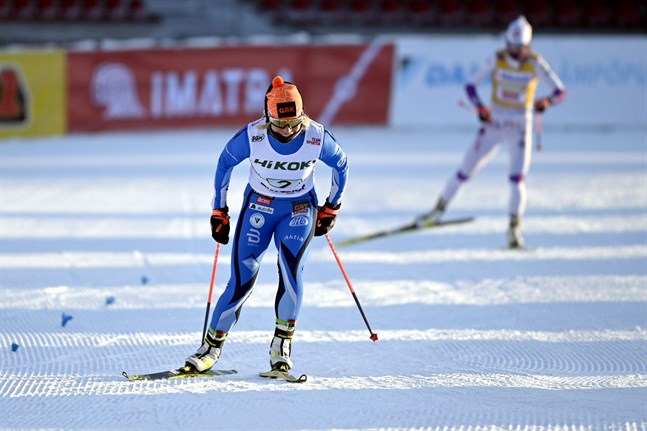 Vantaan Hiihtoseuras Jasmi Joensuu avgjorde finalen före upploppet och var aldrig hotad av Vuokattis Jasmin Kähärä.