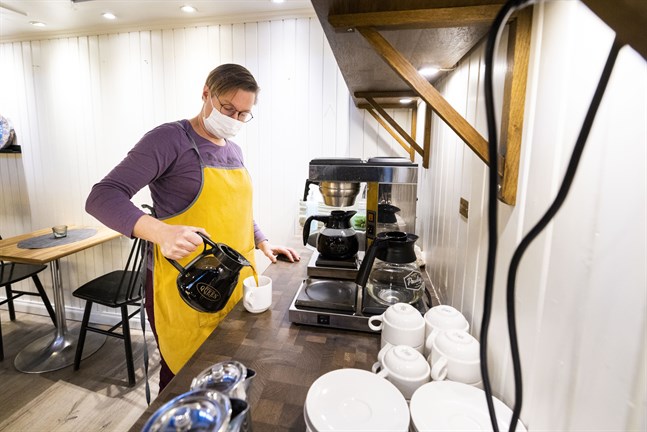 Marlene Ahlberg säger att inköpspriserna har gått upp på det mesta.
