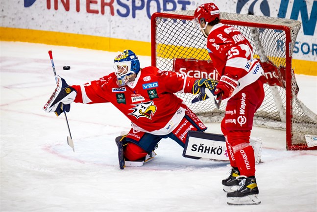 Samuel Jukuri debuterade i Sporttröjan på lördagen.
