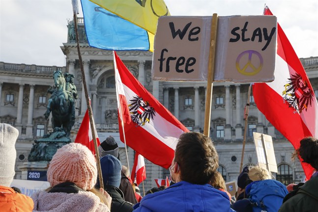 Demonstrationer i Wien mot landets restriktioner förra helgen.