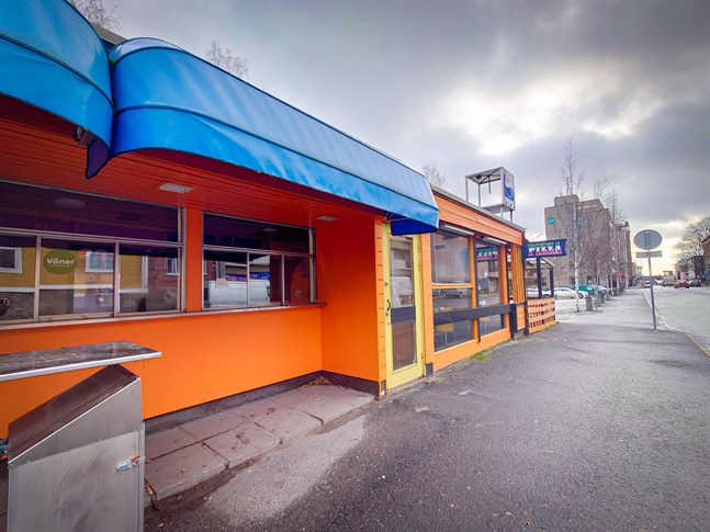 Den femtio år gamla kebab- och pizzarestaurangen på Strandvägen kommer antagligen att rivas.