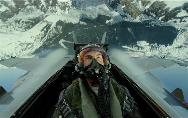 Tom Cruise flyger igen, i uppföljaren "Top gun: Maverick". Pressbild.