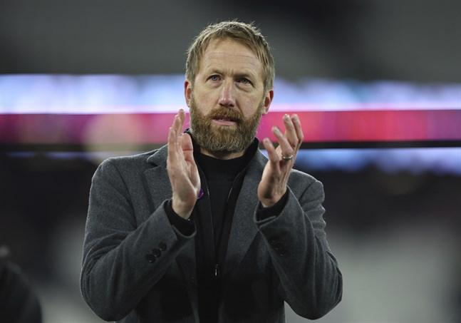 Graham Potter har testat positivt för covid-19 och coachade inte Brighton mot Leicester på söndagen.