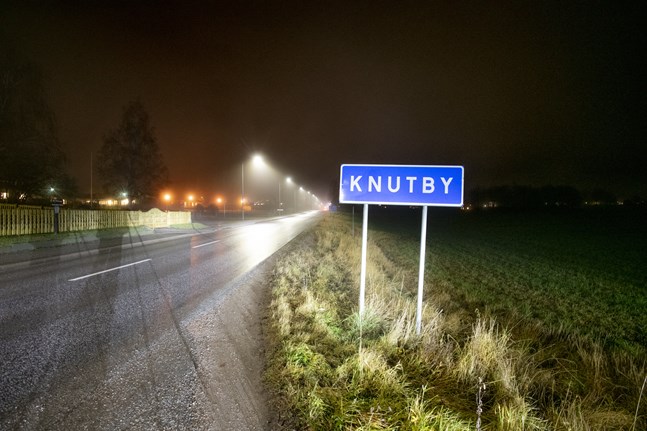 Pastorn i Knutby som dömdes bland annat för att ha anstiftat mordet på sin fru är villkorligt frigiven. Arkivbild.