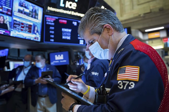 Kurserna på Wall Street fortsatte först ned efter de branta kursfallen förra veckan – men dagens slutresultat blev positivt. Arkivbild.