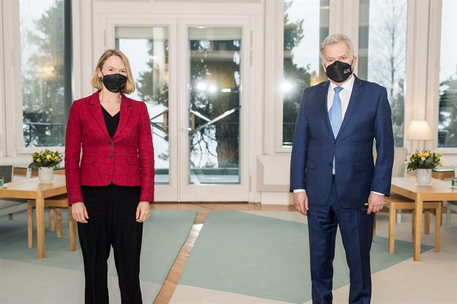 Norges utrikesminister Anniken Huitfeldt och president Sauli Niinistö möttes på onsdagen. På fredagen testade Huitfeldt positivt för covid-19.