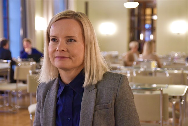 Sannfinländarnas ordförande Riikka Purra har lidit av hosta och luftrörskatarr i flera veckor.