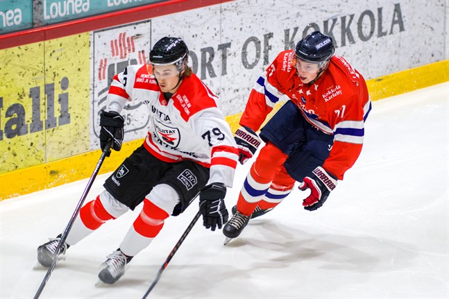 Jeppis-fostrade Veeti Lehmuskallio (t.h) fortsätter i Hermes.