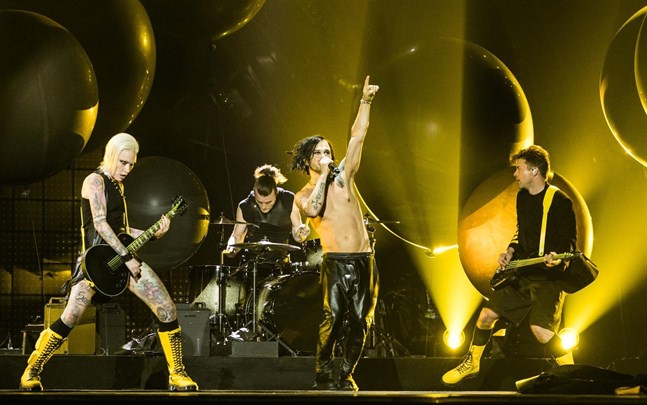 The Rasmus inleder den andra Eurovision song contest-semifinalen i Turin.