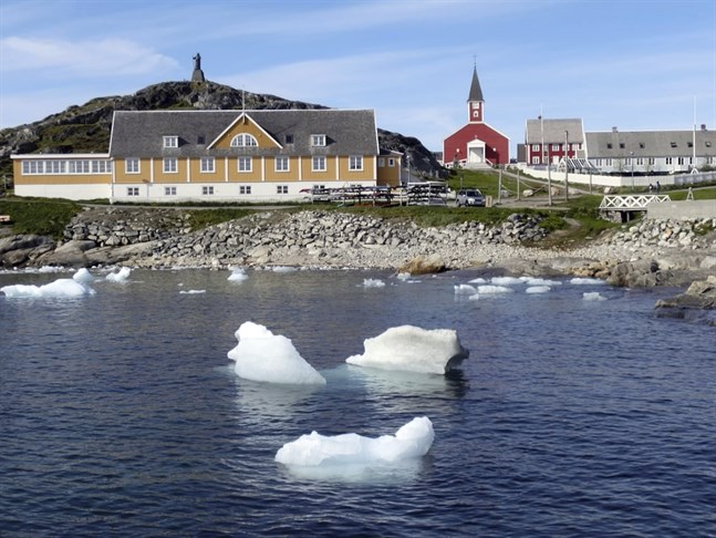 Nuuk på Grönland, där tiden nu kan ställas om. Arkivbild.