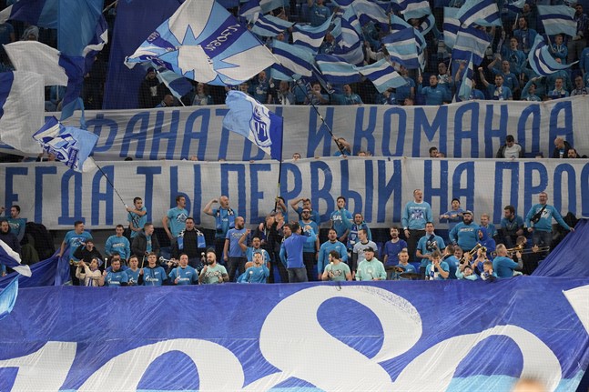 Zenit S:t Petersburgs fans lär inte få följa sitt lag i Champions League nästa säsong, trots att den inhemska ligatiteln redan är säkrad.