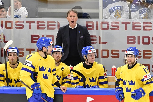 Sveriges förbundskapten Johan Garpenlöv riktar kritik mot spelschemat.