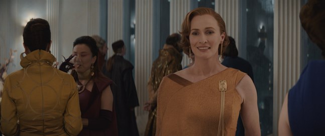Genevieve O'Reilly spelar Mon Mothma i "Andor". Pressbild.