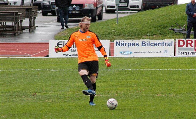 Jakob Lund var tillbaka i målet då Karl-Filip Eriksson är skadad.