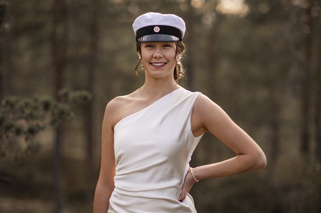 Alma Hedman har sökt in till en helt ny linje på det prestigefyllda Aalto-universitetet.