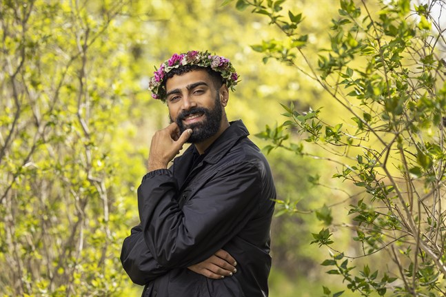 Regissören Alexander Abdallah är hemlighetsfull kring vad han ska prata om: "Jag vill egentligen inte att man ska veta så mycket om innehållet utan att hela verket ska få tala för sig själv". Pressbild.