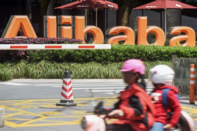 Multinationella bolag har gynnats, och arbetare i tillverkningsindustrin har missgynnats av globaliseringen. Bilden är från kinesiska e-handelsjätten Alibabas huvudkontor i Hangzhou.