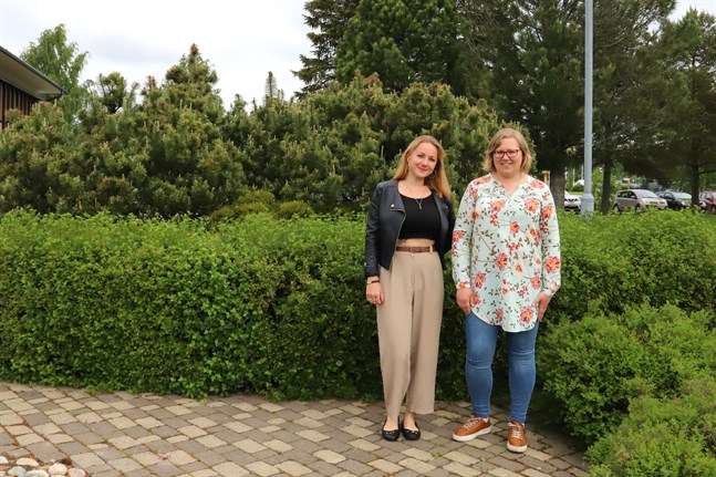 Isabel Flemming och Sofia Lillgäls håller i projektet Kulturvolontär som ska vara ett lättsamt sätt för nyinflyttade malaxbor att ta del av den lokala kulturen.