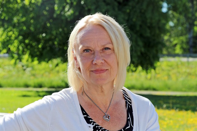 Nu får Monika Fröjdö ta bort "tf" framför sin titel som rektor för Vuxeninstitutet.