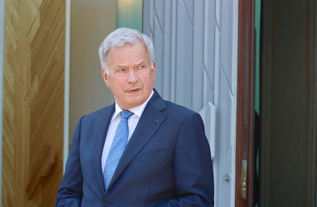 President Sauli Niinistö träffar regeringen på Gullranda under torsdagen.