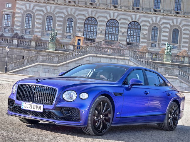 Bentley Flying Spur Hybrid.