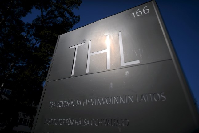 THL:s expert Dinah Arifulla ger svar på tal angående oron över apkoppor i Finland.