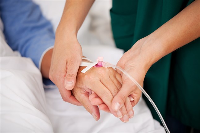 Får ett sjukhus behandla en patient på det här sättet? skriver Bo Nyström i sitt debattinlägg.