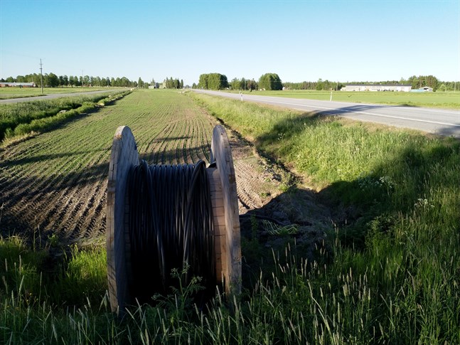 Att vi hamnat i inflationsspiralen beror på kriget. I slutändan härleds egentligen alla effekter till de rekordhöga bränsle- och energikostnaderna, vilka sedan i sin tur höjer kostnaderna för så gott som all produktion, inte minst matproduktionen, skriver Peter Östman.