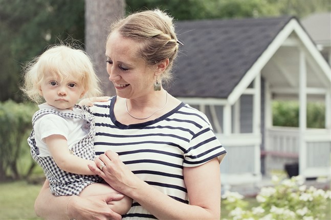 Erika kämpade med att vara ensam i en kontext av tvåsamhet, men framför allt kämpade hon med en stark längtan efter barn. I dag har hon två.