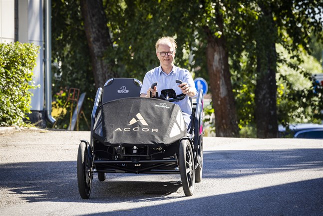 Pekka Ketola är vd för företaget Scouter Mobility som utvecklat och tillverkar elcykelfordonet Scouter.