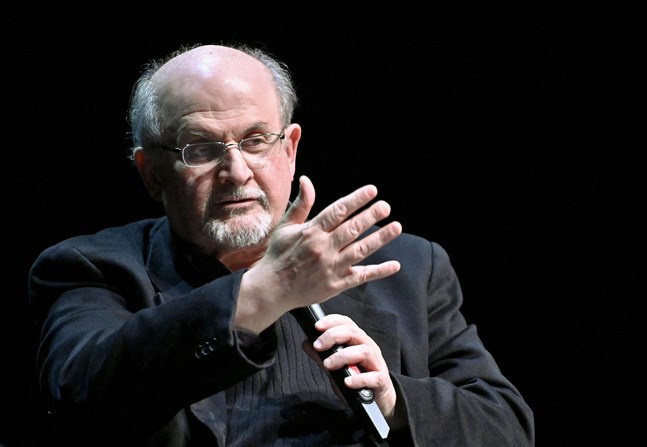 Salman Rushdie på Volkstheater in Vienna, Austria i november 2019.