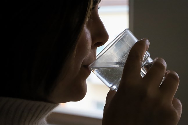 Dricksvattnet på Bergö innehåller inte längre några bakterier och behöver därför inte längre kokas innan man dricker det.