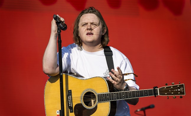 Lewis Capaldi på Lollapaloozafestivalen i Stockholm. Arkivbild.