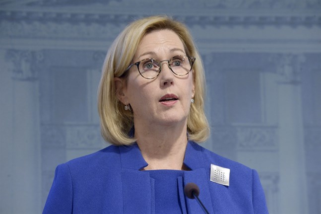 "Styrkan i det finländska försörjningsberedskapssystemet är det nära samarbetet mellan den offentliga, privata och tredje sektorn", sade arbetsminister Tuula Haatainen (SDP).