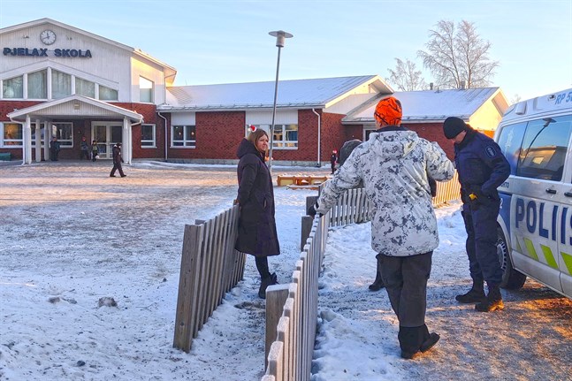 varg-anv-nde-verg-ngsst-llet-bara-50-meter-fr-n-pjelax-skola-n-r-90